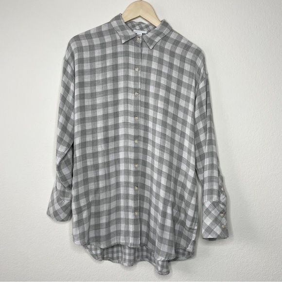 J. Jill Gray and White Checkered Plaid Button Down Shirt - Picture 1 of 7
